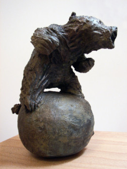 Named contemporary work « d'ours 2 », Made by LAMY TCHA