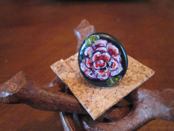 Named contemporary work « BAGUE 06 LA ROSE », Made by AMELIE AMELOT