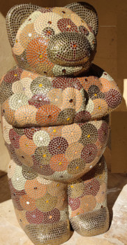 Named contemporary work « ours en mosaïque-sculpture en mosaique », Made by NADEGE GESVRES