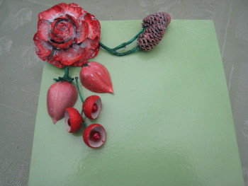 Named contemporary work « Coffret en bois (vert) et fruits de la nature », Made by AMELIE AMELOT