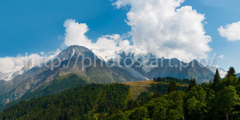 Named contemporary work « Le Mont Blanc », Made by NICOLAS PORTAIS