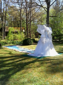 Named contemporary work « Voile de Loire », Made by ANNE DELABY