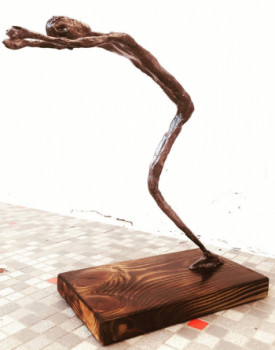 Contemporary work named « L'homme qui plonge », Created by CHRISTOPHE CARPENTIER