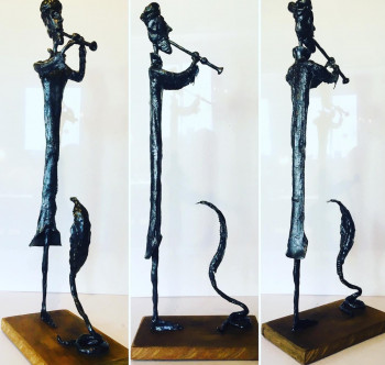 Contemporary work named « LE CHARMEUR DE SERPENT », Created by CHRISTOPHE CARPENTIER