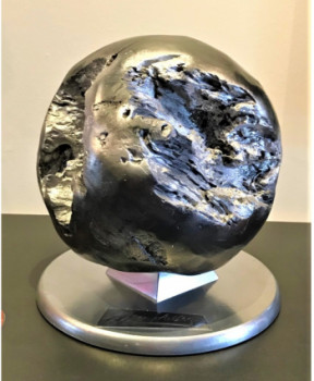 Contemporary work named « " mYstig energY ball 0.1 », Created by GIL'BER PAUTLER