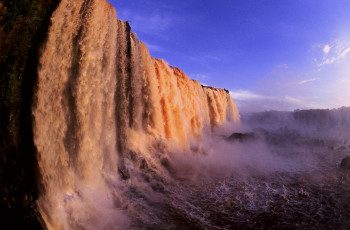 Named contemporary work « Chute Iguaçu. Argentine », Made by DOMINIQUE LEROY