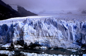 Named contemporary work « Glacier perito moreno », Made by DOMINIQUE LEROY