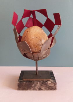 Named contemporary work « L'ECLOSION », Made by YERBANGA SCULPTURE