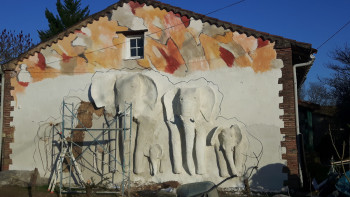 Contemporary work named « Le mur », Created by QUINQUIN