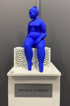 Contemporary work named « Suzy KA bleue », Created by MARIE SAKSIK