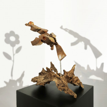 Named contemporary work « l'Arme à Fleur de peau », Made by MORPHO