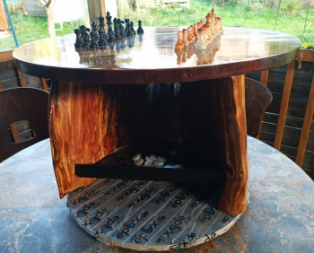Named contemporary work « Table échiquier », Made by PHILIPPE KOMMER