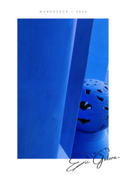 Named contemporary work « M. Blue Majorelle », Made by ERIC GALERA