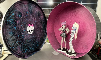 Named contemporary work « Monster High by Armani », Made by JOLBBI ONE