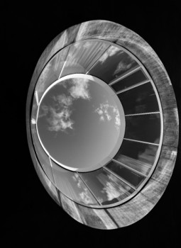 Named contemporary work « In your eyes », Made by LAETIPHOSTORIES