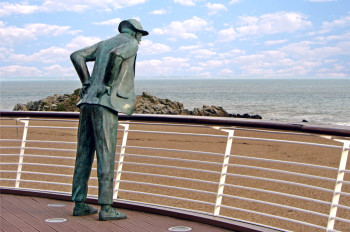 Named contemporary work « Monsieur Hulot », Made by DREAMS 14