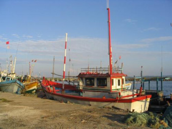 Named contemporary work « SriLanka - Le Bateau du Pêcheur », Made by FRANçOISE MIRAY