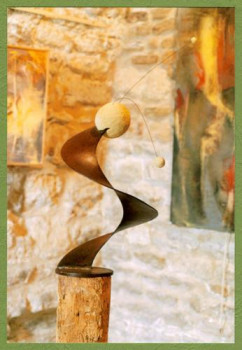 Named contemporary work « SPIRALE ET BOULES », Made by CLAUDINE BORSOTTI