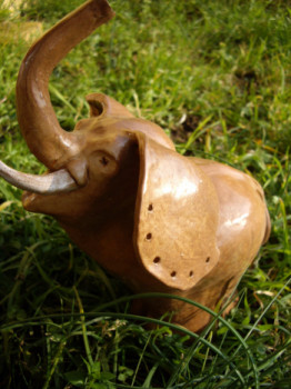 Named contemporary work « Eléphant », Made by VALéRIE JOSSERAND