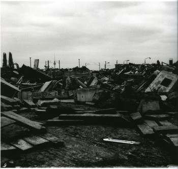 Named contemporary work « 1991 Berlin Wall Cimetery and Tower », Made by LAURENT TCHEDRY