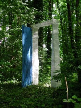 Named contemporary work « porte des rêves », Made by YANN JOST