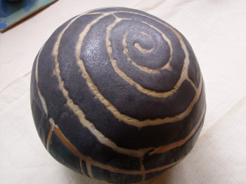 Named contemporary work « Boule spirale », Made by PATRICIA PONS ENGELS