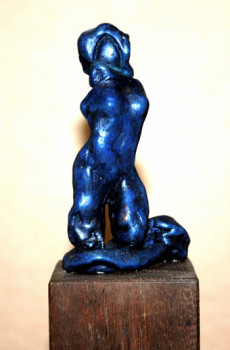 Named contemporary work « Femme debout », Made by JEAN-PIERRE TAUZIA