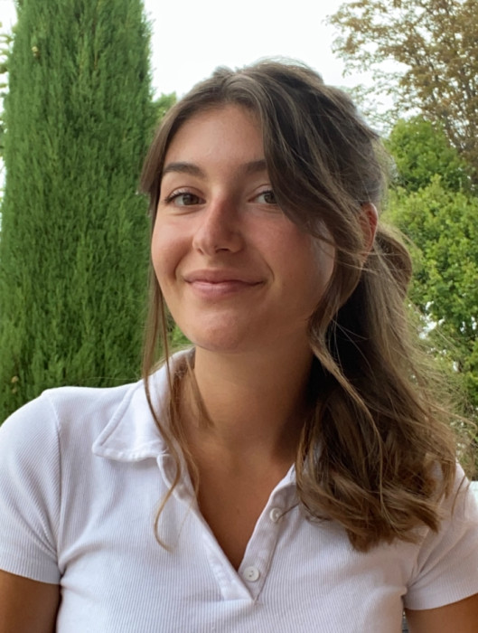 <span class='identity '><span class="identity__firstname">Aurélie </span> <span class="identity__name">Allain</span> </span> Aurélie Allain