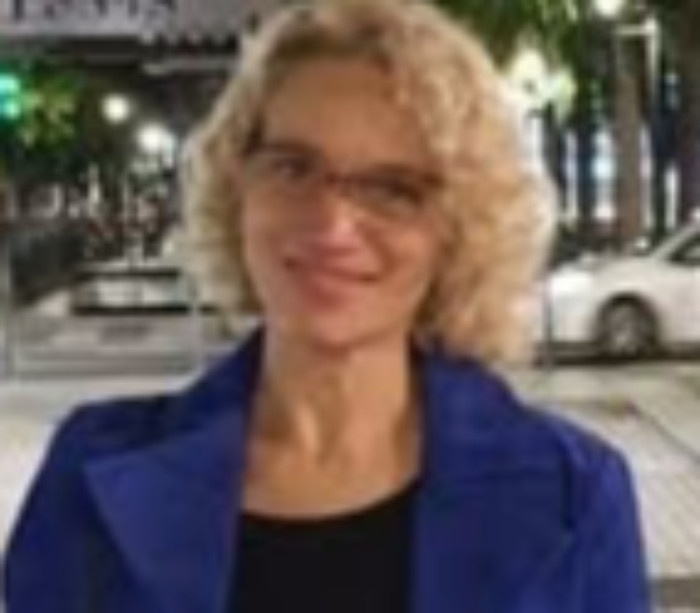 Caroline Dourge
