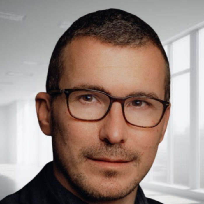 <span class='identity '><span class="identity__username">Thébault</span></span> Thébault