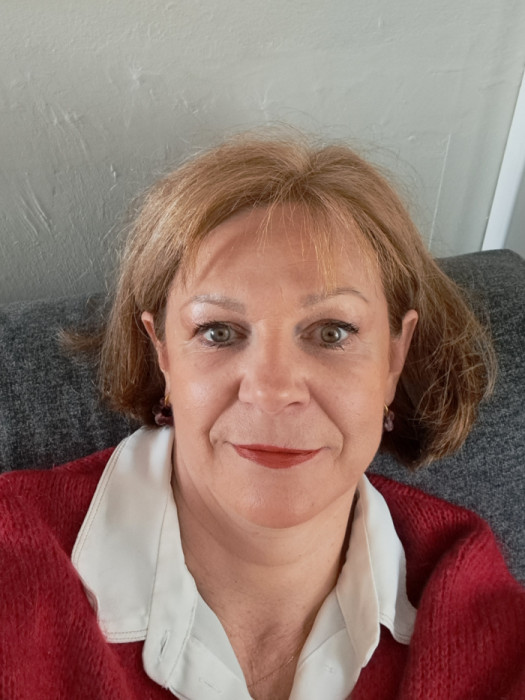 <span class='identity '><span class="identity__firstname">Valérie </span> <span class="identity__name">Danniou</span> </span> Valérie Danniou