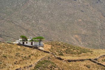 FERME (ÎLE DE SIFNOS) On the ARTactif site