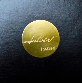 Named contemporary work « Coffret-médaillon de bijoux », Made by ROUGE D'OR