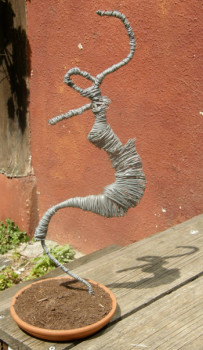 Named contemporary work « La Danseuse », Made by CAMSO LEI