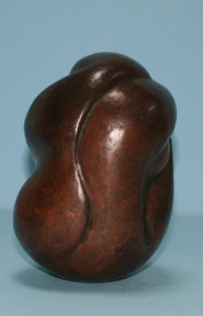 Named contemporary work « femme boule 3 », Made by ISABELLE MOTTE