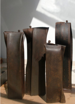 Named contemporary work « Groupe », Made by CATHERINE MAUCOURT