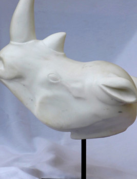 Named contemporary work « Marbre de Macedonia : Tête de rhinocéros blanc », Made by JEAN-MICHEL GARINO