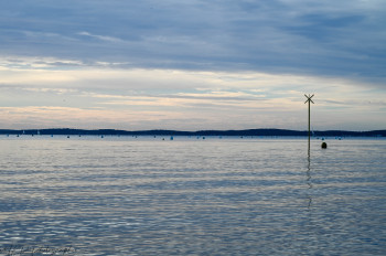 Named contemporary work « Un fin de journée d'hiver sur le Bassin », Made by MARIE LABARTHE-PON