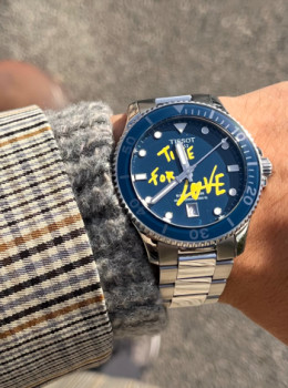 Named contemporary work « Time For Love - Tissot Seastar », Made by CESTNICOLAS