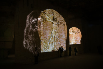 Named contemporary work « Léonard de Vinci, photographie spectacle immersif (ref 60179) », Made by VENTURELLI