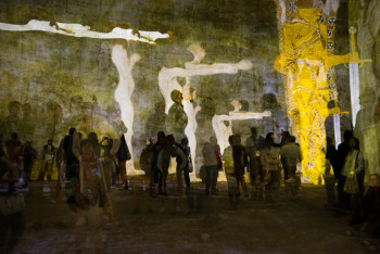 Named contemporary work « Klimt, photographie spectacle immersif (ref 73906) », Made by VENTURELLI