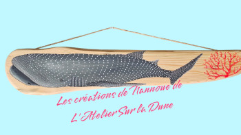 Named contemporary work « Requin-Baleine peinte sur bois flottés », Made by NANNOUE
