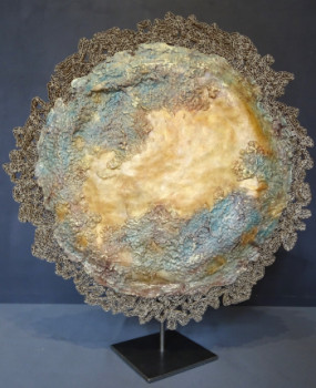 Named contemporary work « Et l'ô ! », Made by SYLVIE LOUDIERES