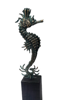 Named contemporary work « sea horse sculpture », Made by LES HELENES