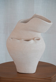 Named contemporary work « Poesía », Made by KALI CERAMIST
