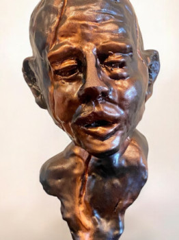 Named contemporary work « Homme- cuivre », Made by FRANçOIS VANHOVE