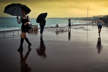 Named contemporary work « Jour de pluie sur la promenade des anglais NIce », Made by ALEX ANDRINE