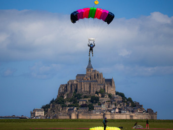 Named contemporary work « Il était une fois dans l'ouest », Made by JéRôME LEBAS