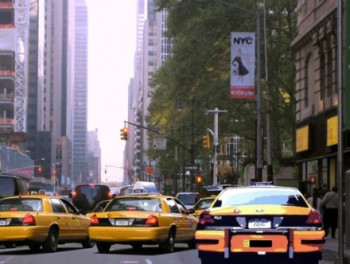 Named contemporary work « taxis newyorkais », Made by ALAIN SERRUYA