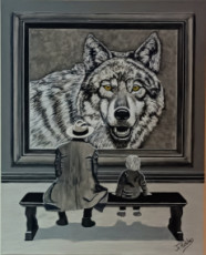 un-homme-et-son-petit-fils-admirent-dans-une-exposition-un-tableau-representant-un-loup